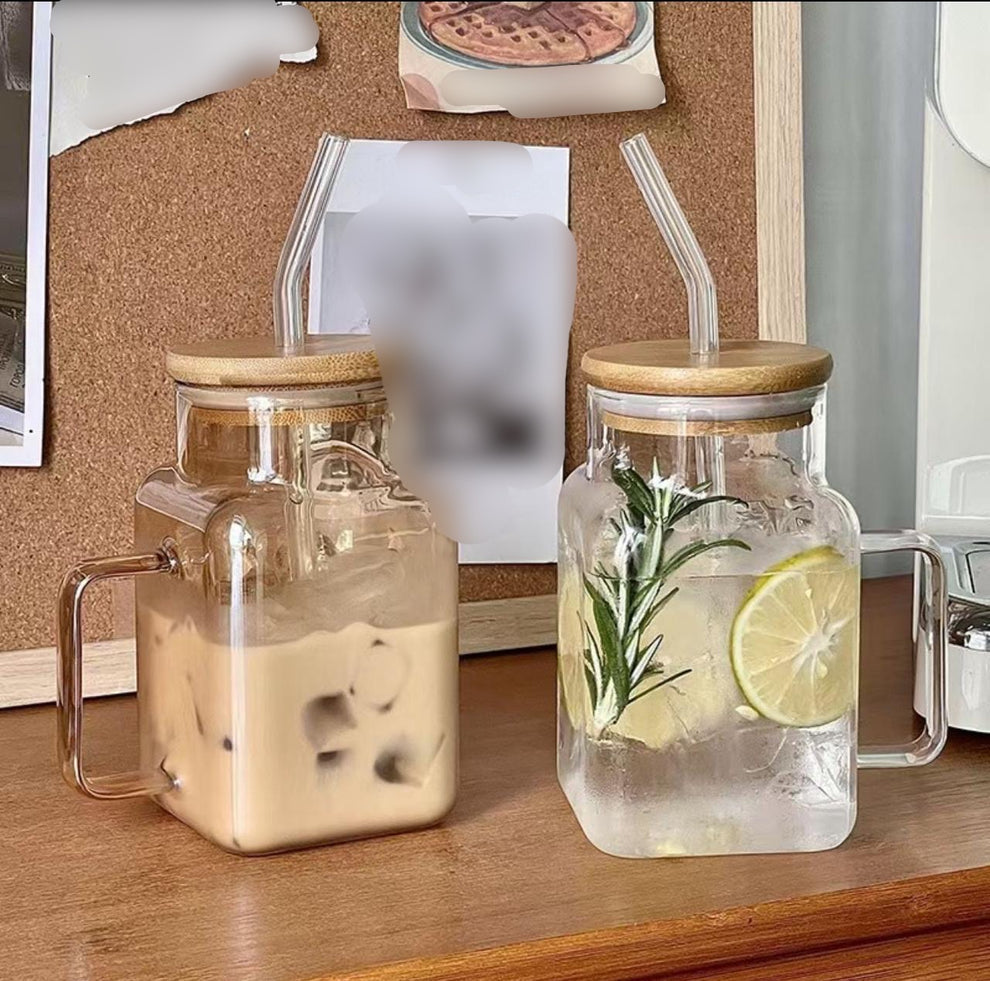 620ml Coffee Glass with Lid and Straw