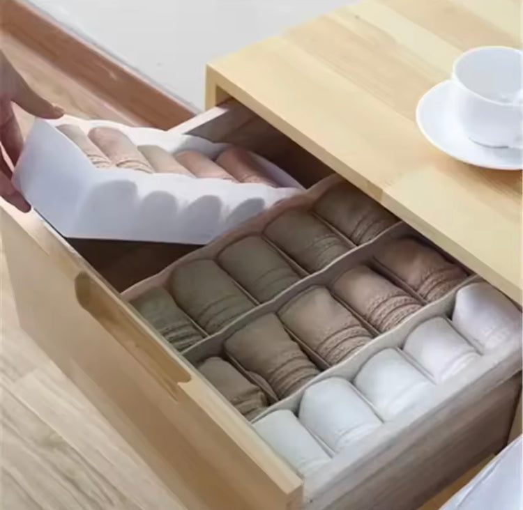 5 Grids Clothes Storage Organizer