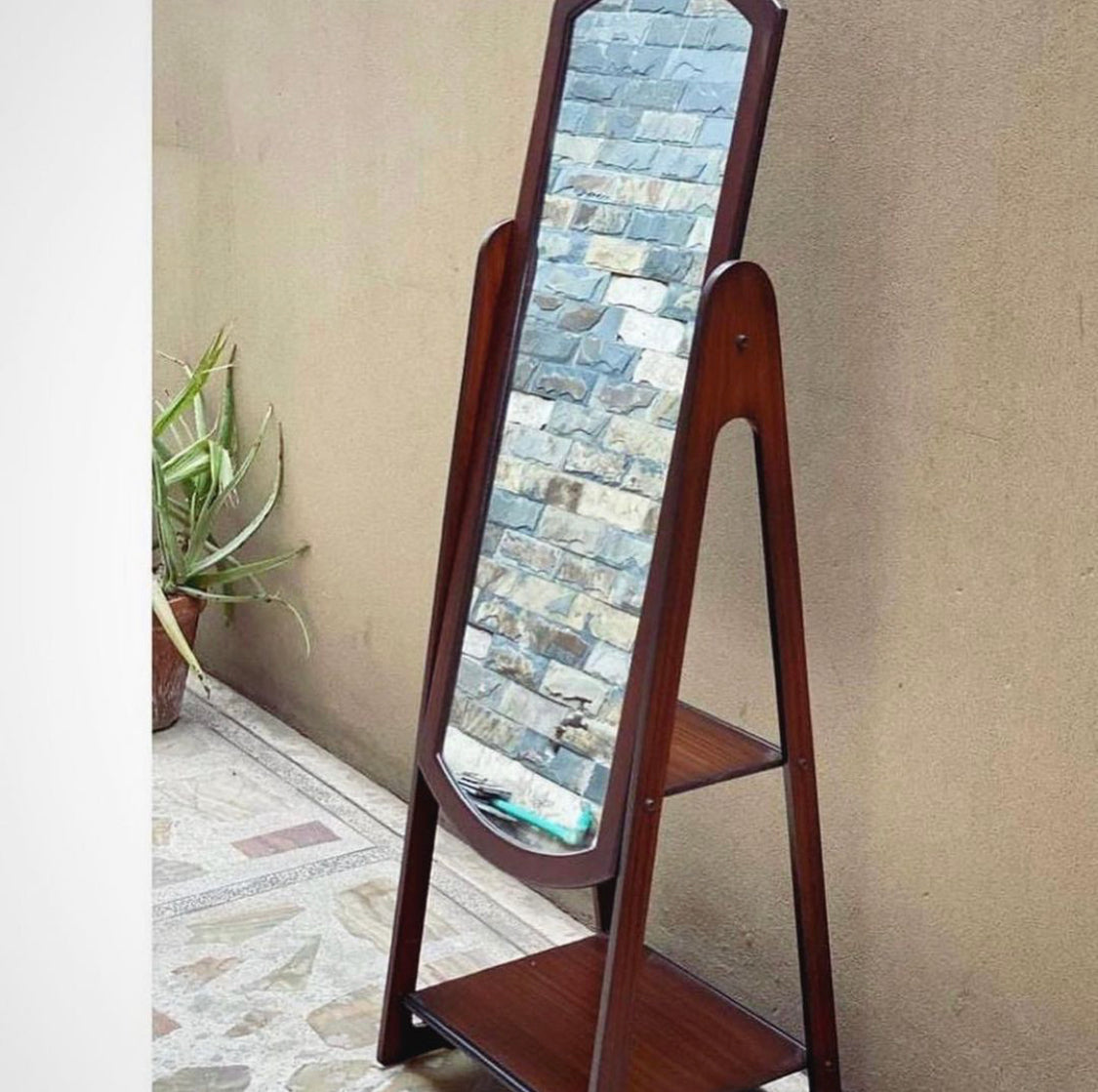 Wooden Full Lenght Makeup Mirror