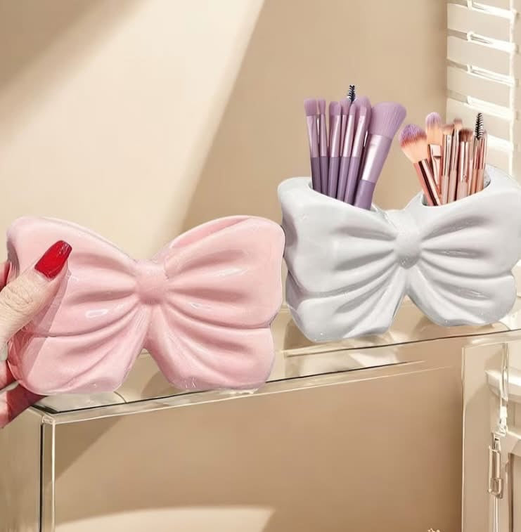 Bow Shape Makeup Brushes Holder