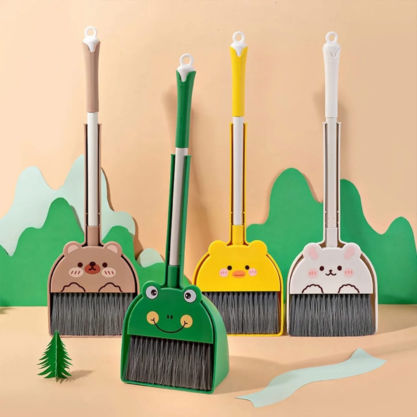 Bear Design Broom and Dustpan Set