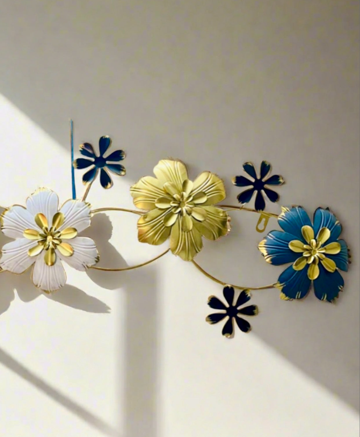 Flower Metal Motif for Home Decor