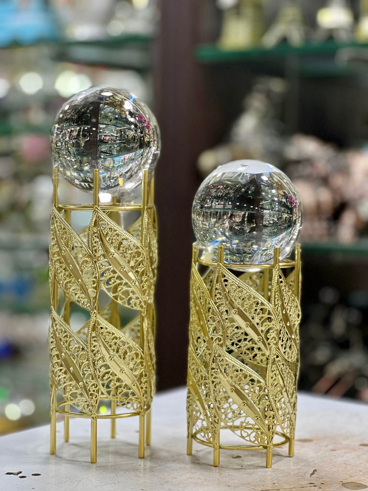 2 Pcs Crystal Ball Showpiece Set