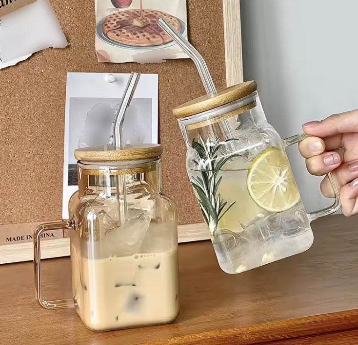 620ml Coffee Glass with Lid and Straw