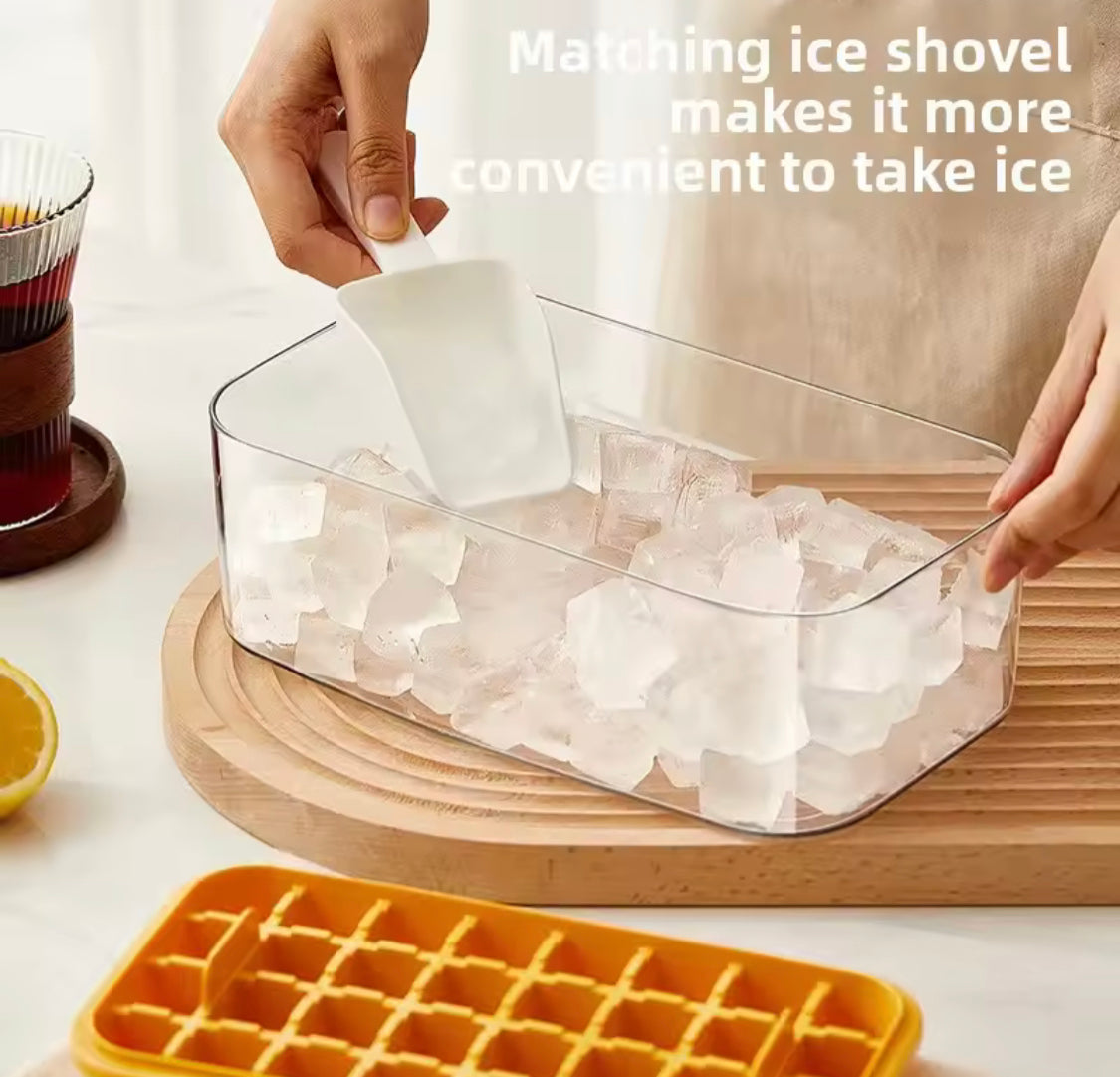 32 Grids Press Ice Cube Storage Box