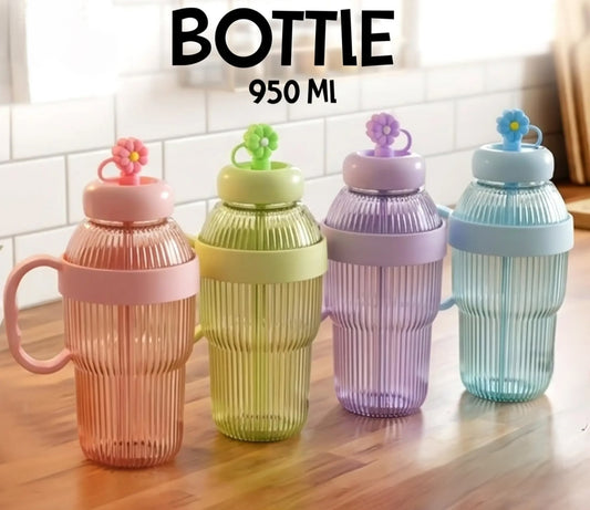 950ml Kids Tumbler with Straw Cover