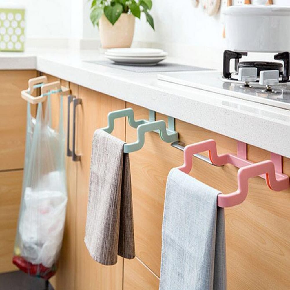 Plastic Shopper Towel Holder