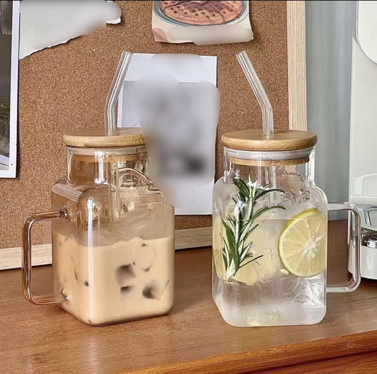 620ml Coffee Glass with Lid and Straw