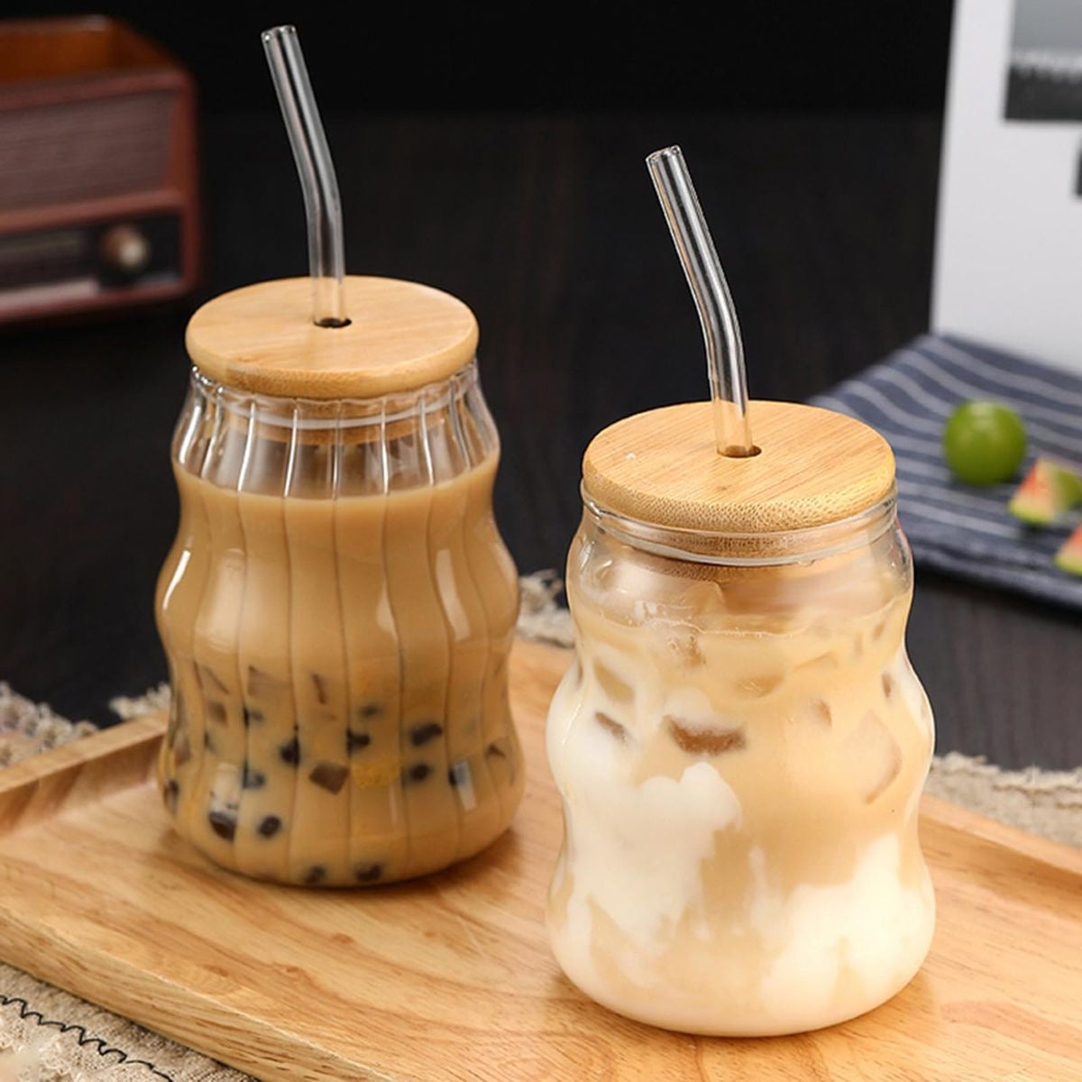 400 ml Coffee Glass with Bamboo Lid and Straw