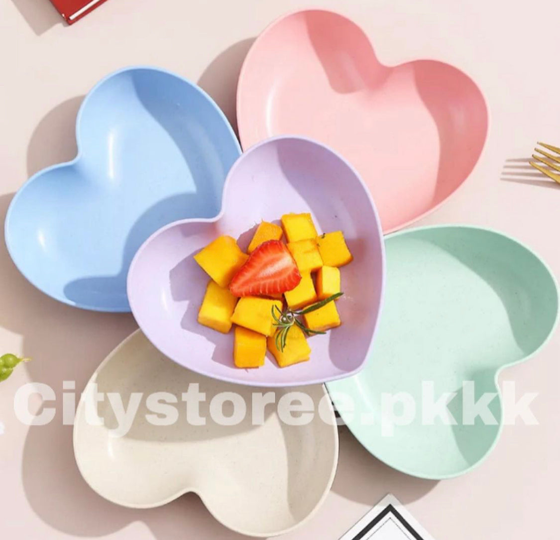 8 Pcs Heart Love Plates kitchen Household Use