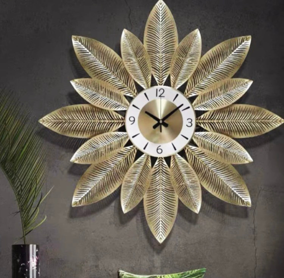 New Collection Of Metal Wall Clocks For Home Decor