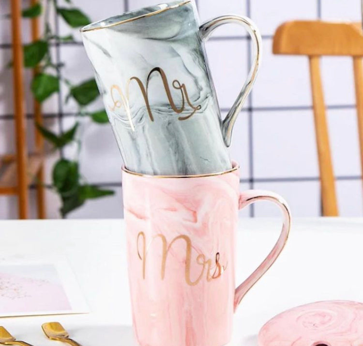 Mr & Mrs Couple Mugs Set with Spoons & Lids with Gift Box Packing