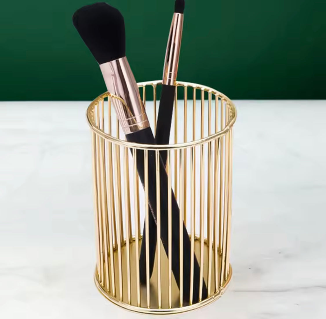 Metal Brushes Storage Holder