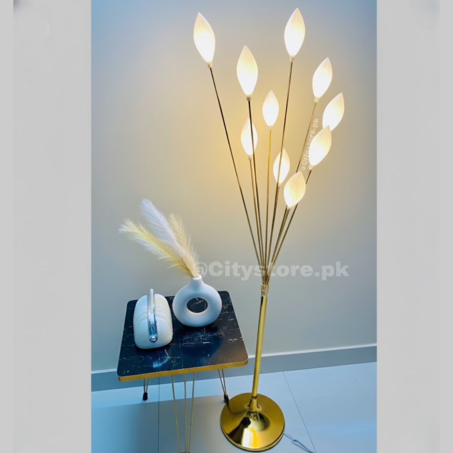5ft Metal Leaf Corner Floor Lamp