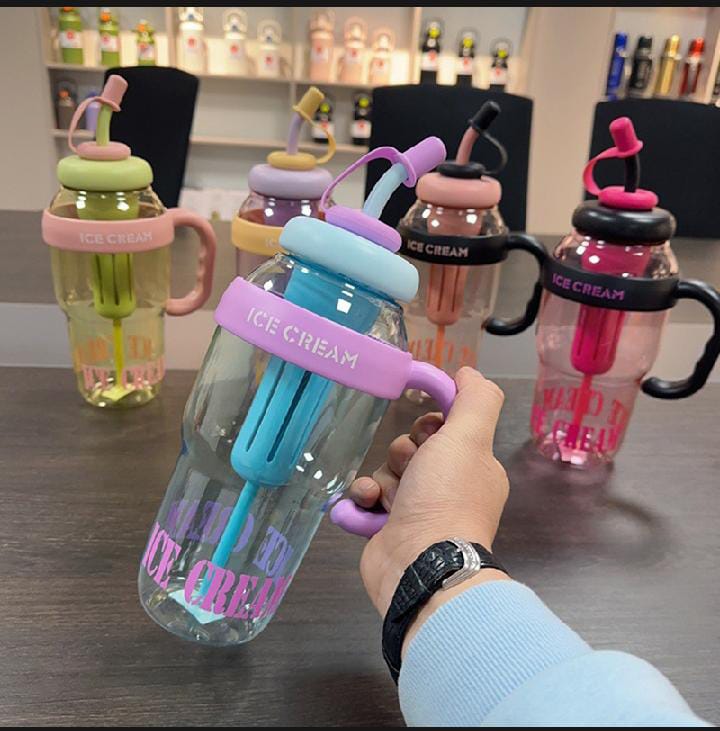 1300ml Large Capacity Tumbler with Straw