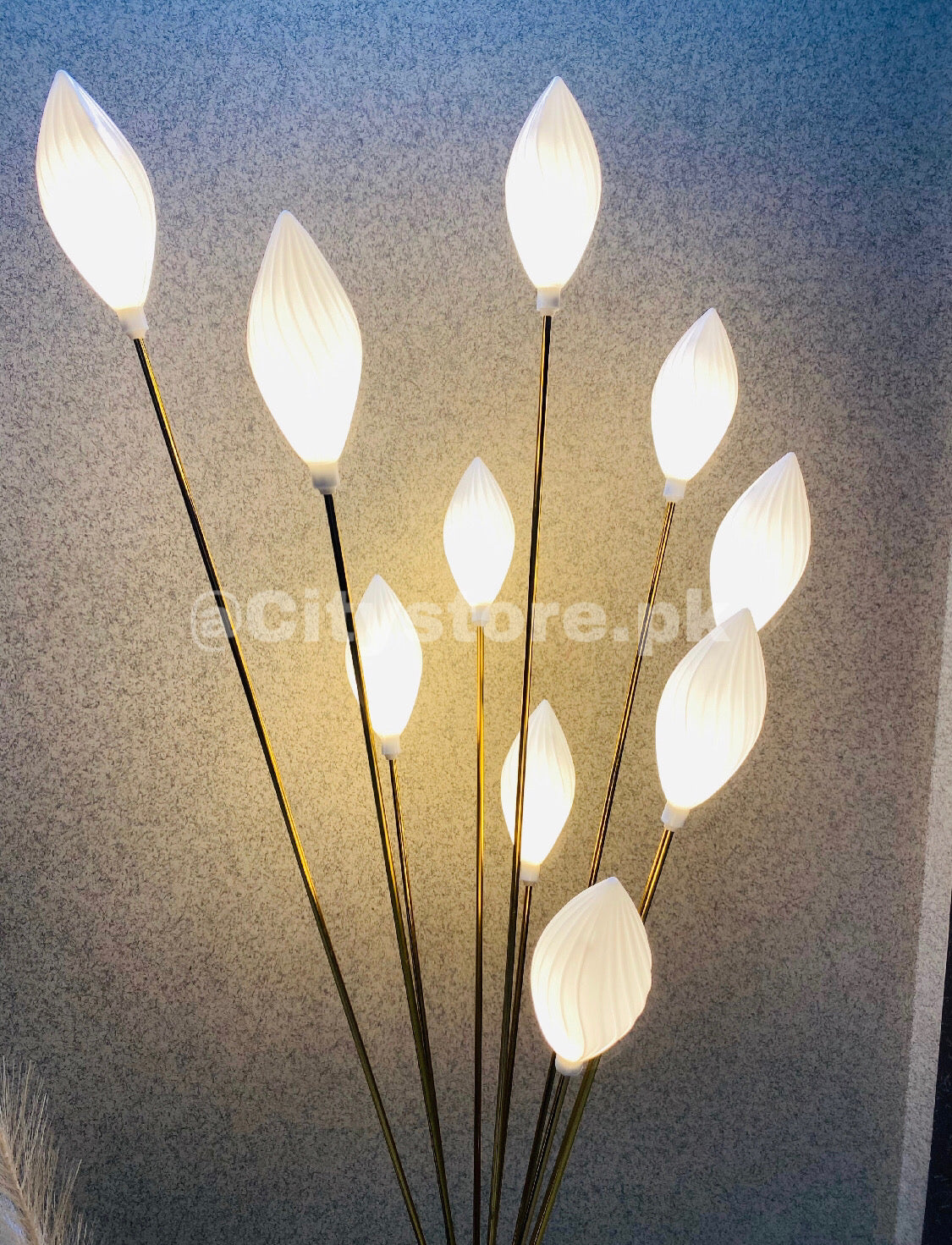 5ft Metal Leaf Corner Floor Lamp