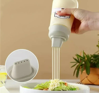 4 Holes Squeeze Sauce Bottle