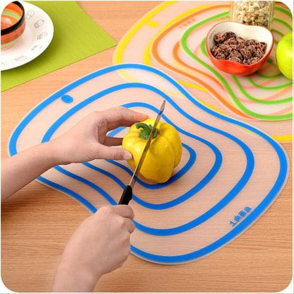 Mini Plastic Chopping Board Size=20 by 14 cm