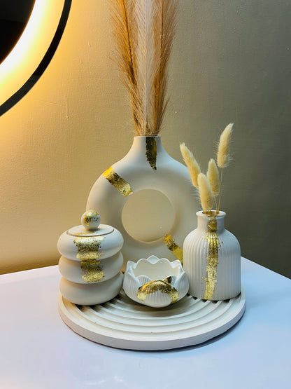 5 Pcs White Donut Vase Decor Set