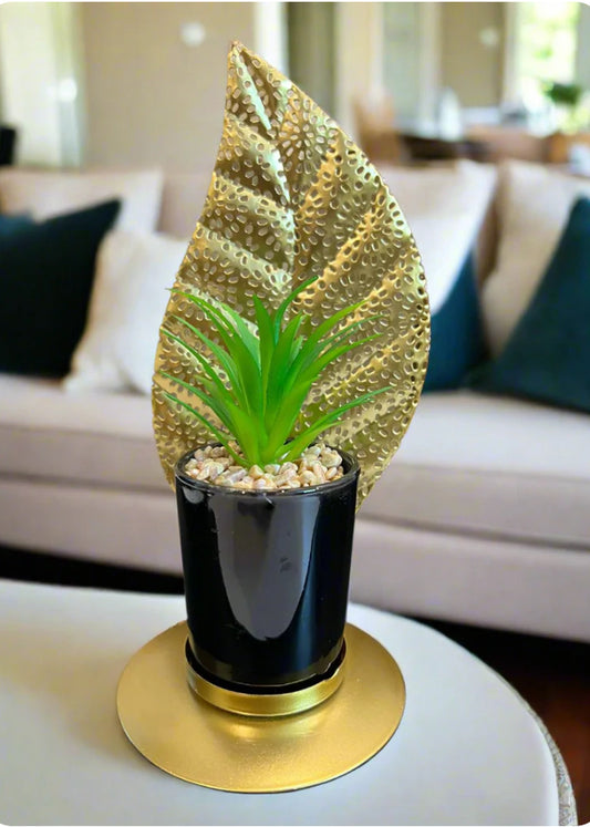 Leaf Design Flower pot For Decoration