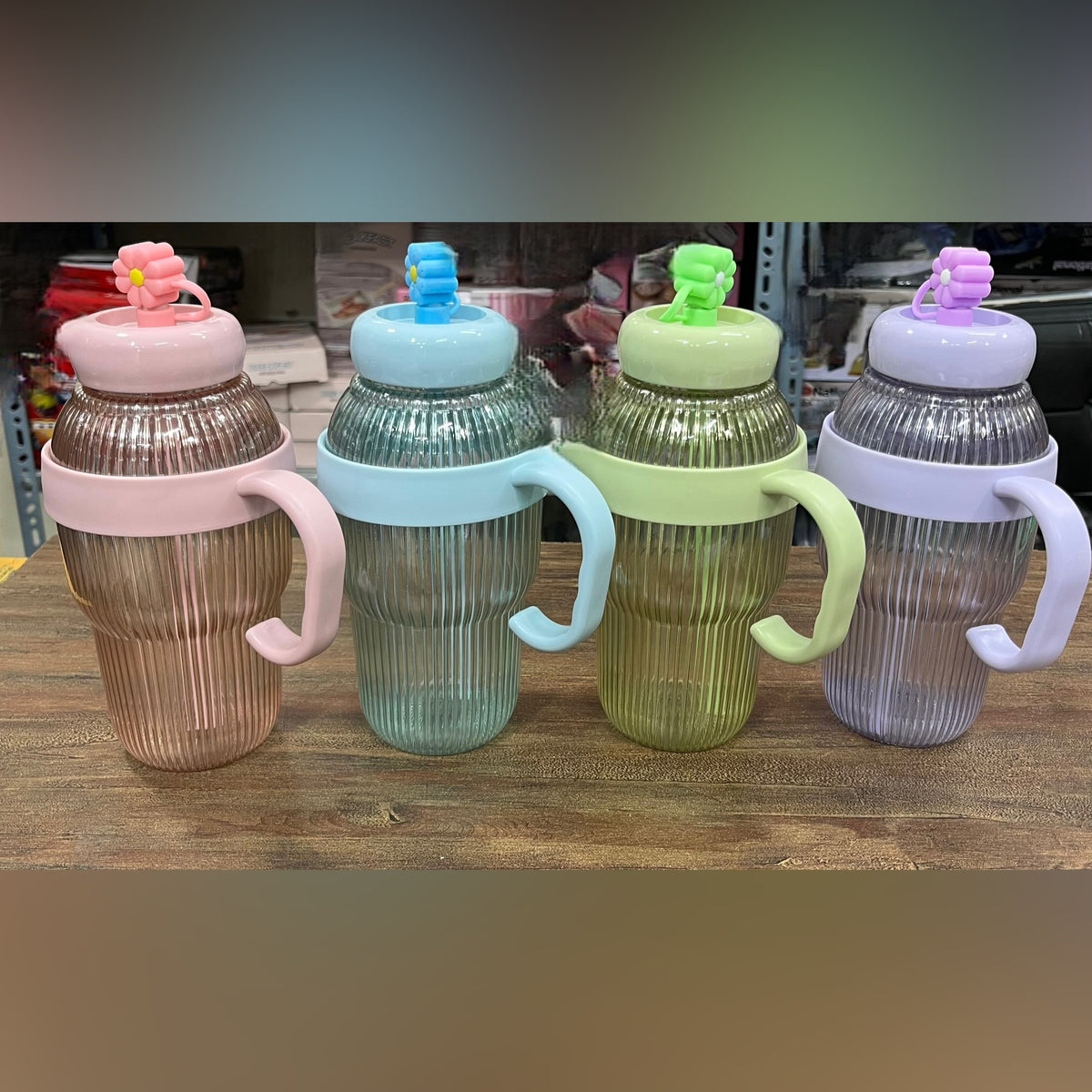 950ml Kids Tumbler with Straw Cover