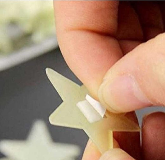 100 Pcs Glow In the Dark Stars for Kids