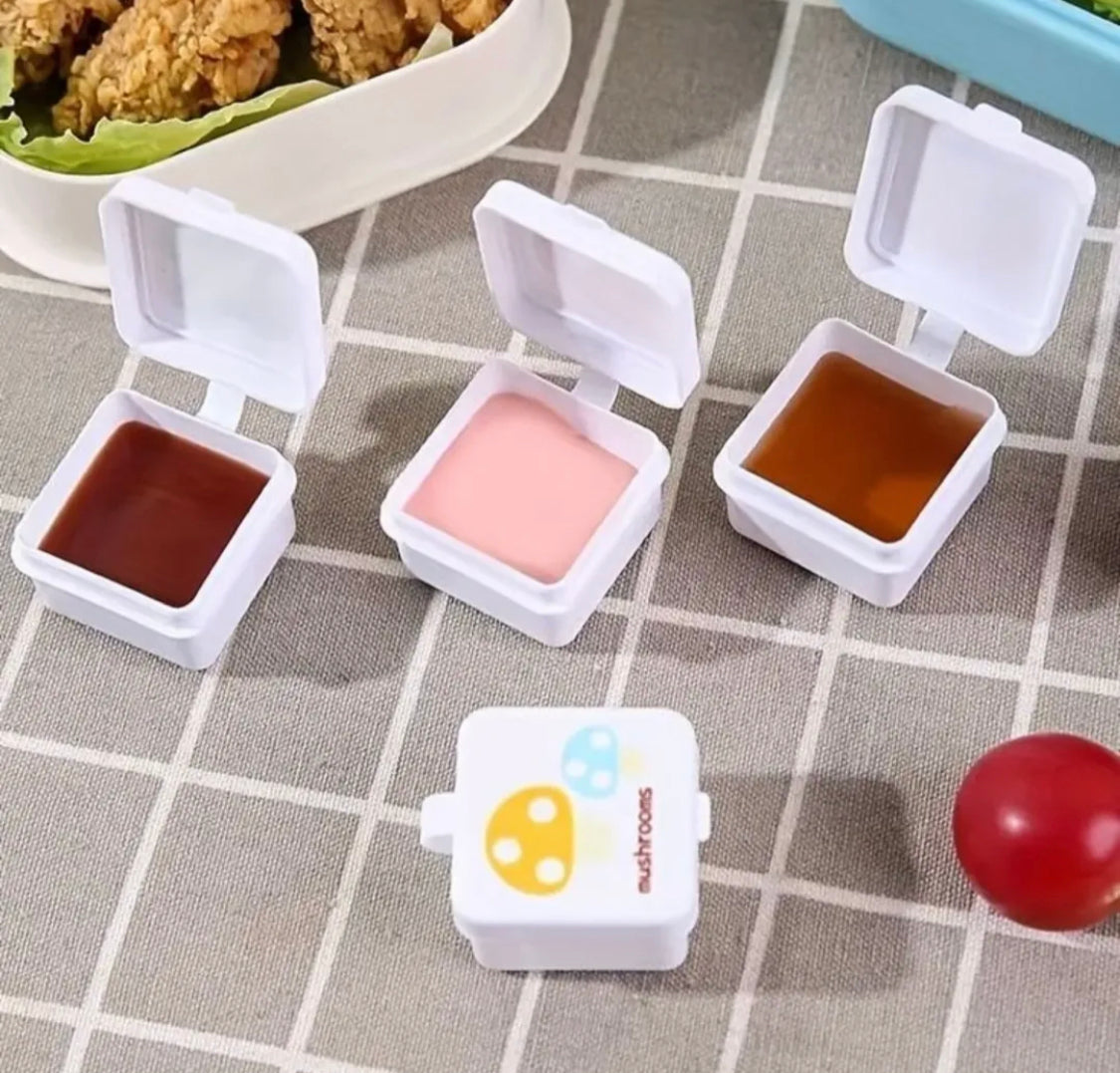 4 Pcs Sauce and Ketchup Containers