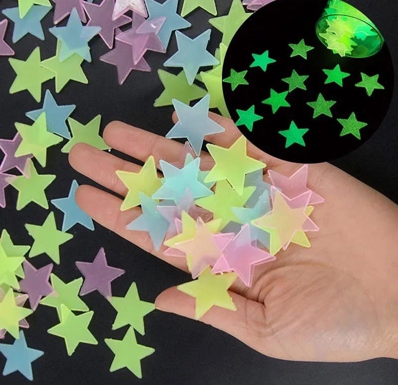 100 Pcs Glow In the Dark Stars for Kids