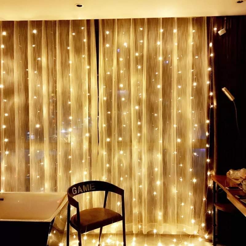 Led Curtain FairyLights
10x10 ft