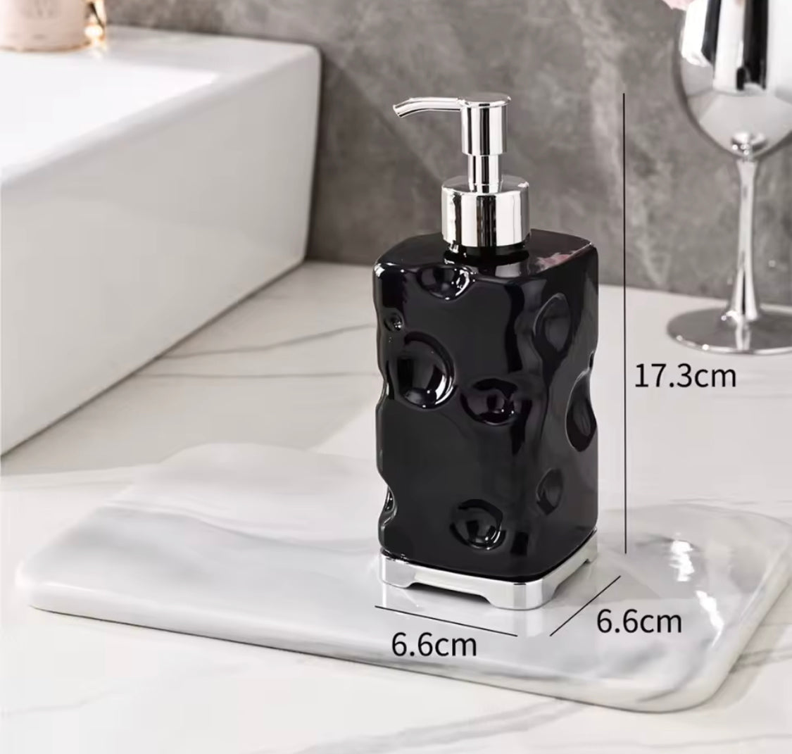Soap Dispenser Plastic Bottle (Best Quality)