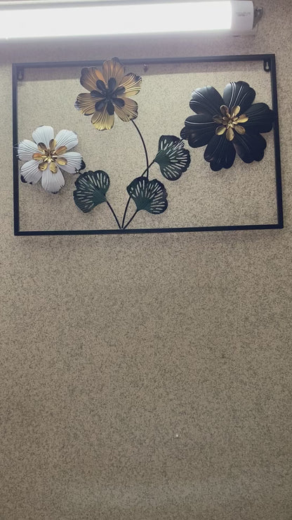 Metal Flower Wall Motif For Home Decor